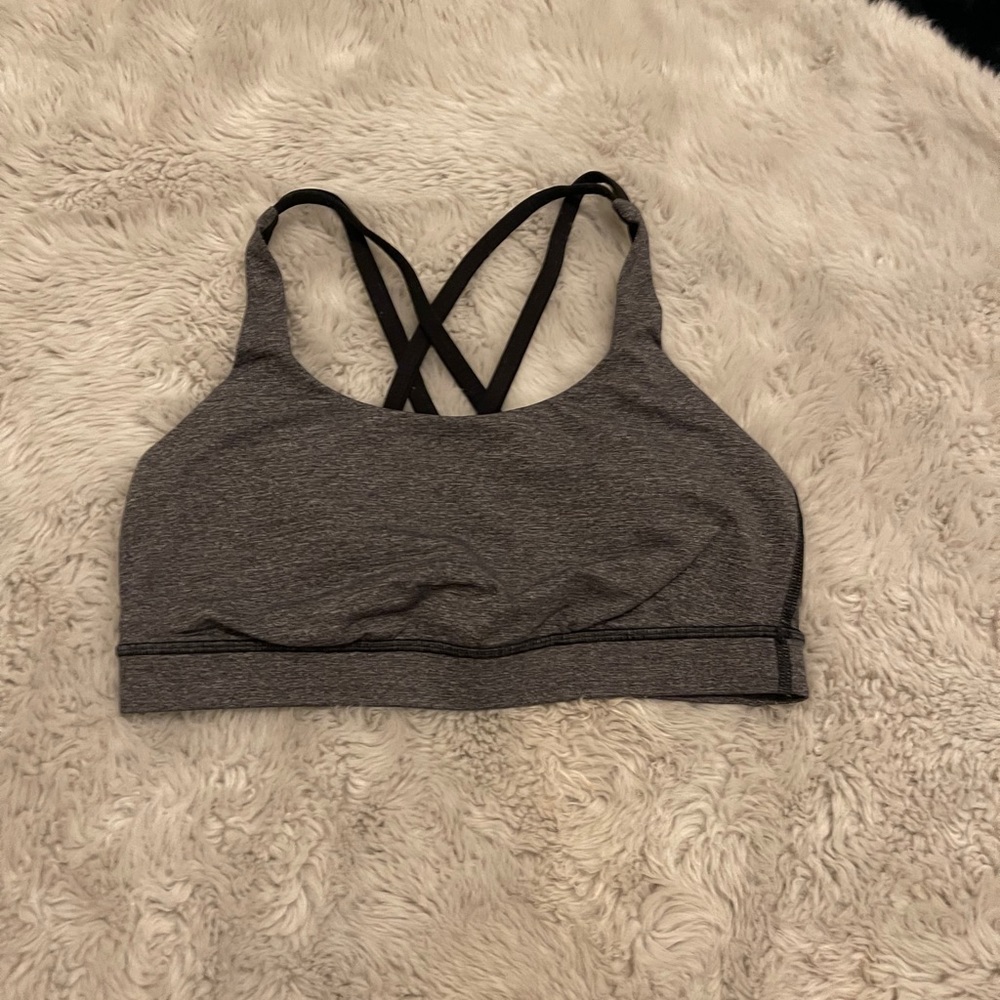 Lululemon sports bra
